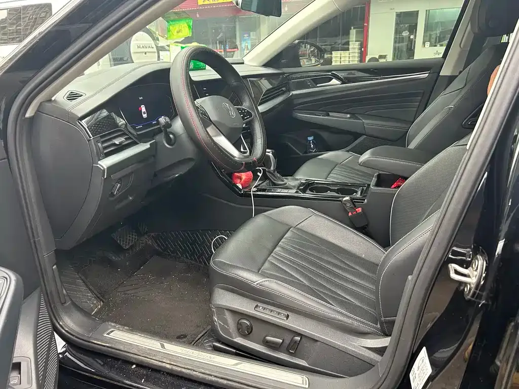 Volkswagen Passat 2023 из CN, фото 9