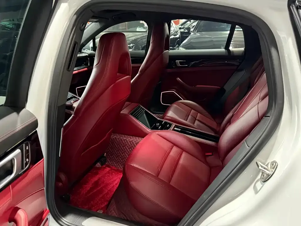 Porsche Panamera 2021 из CN, фото 2