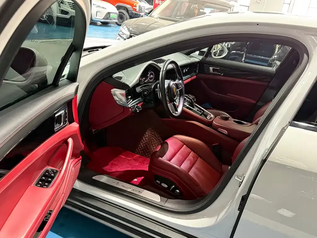 Porsche Panamera 2021 из CN, фото 5
