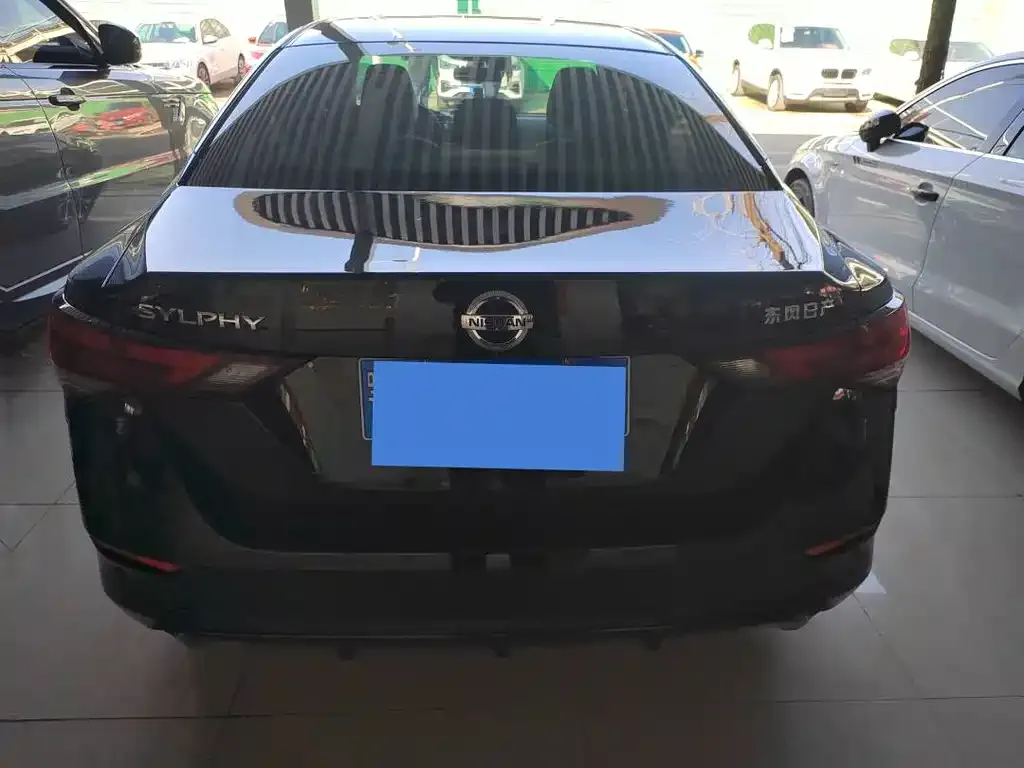 Nissan Sylphy 2023 из CN, фото 3