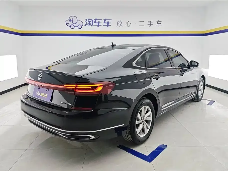 Volkswagen Passat — фото 7