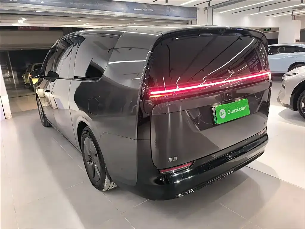 Li Auto MEGA 2025 из CN, фото 3