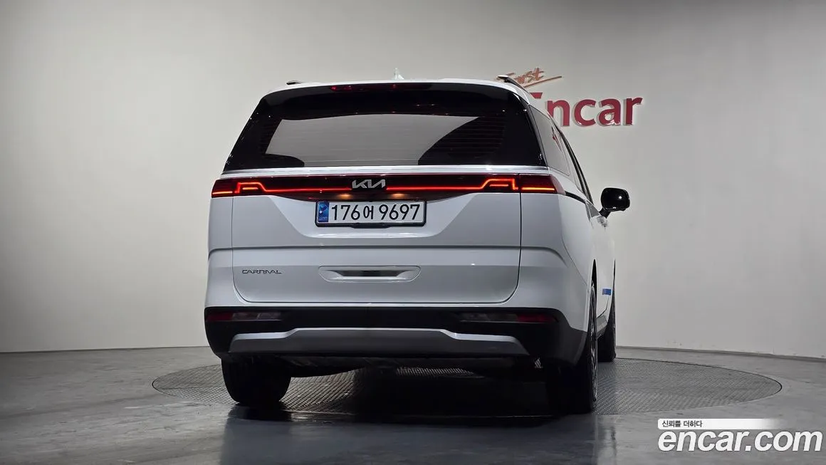 Kia Carnival 2023 из KR, фото 4