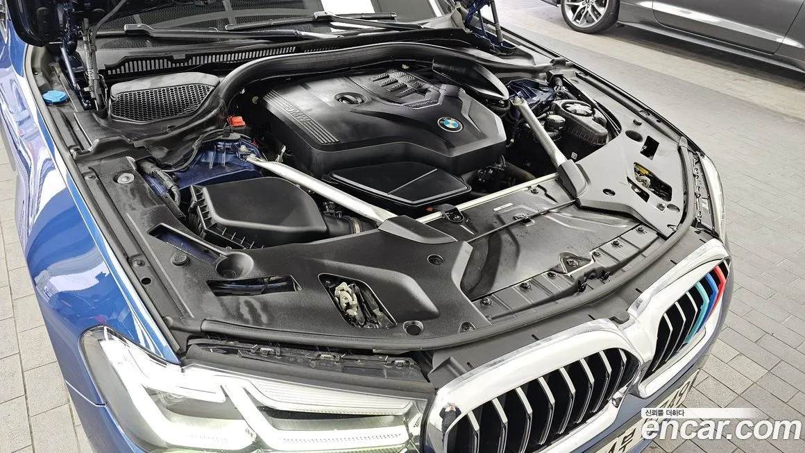 BMW 5-Series 2021 из KR, фото 8