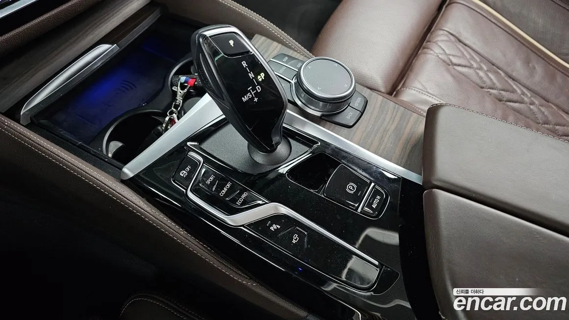 BMW 5-Series 2021 из KR, фото 4