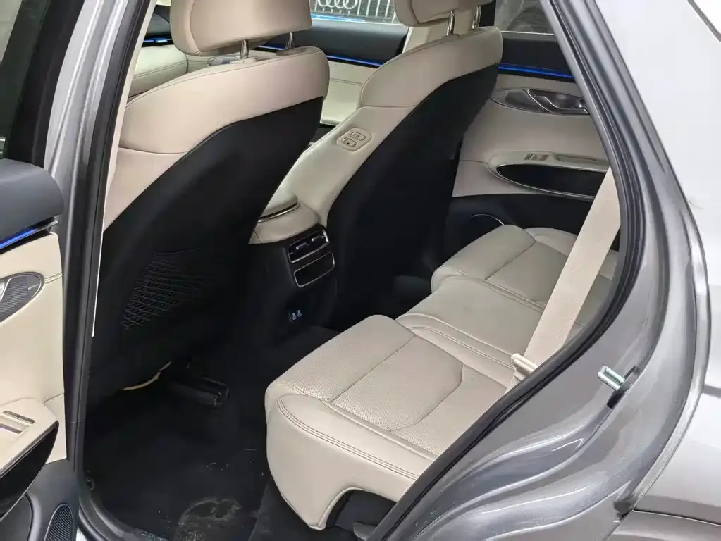 Genesis GV70 2024 из CN, фото 6