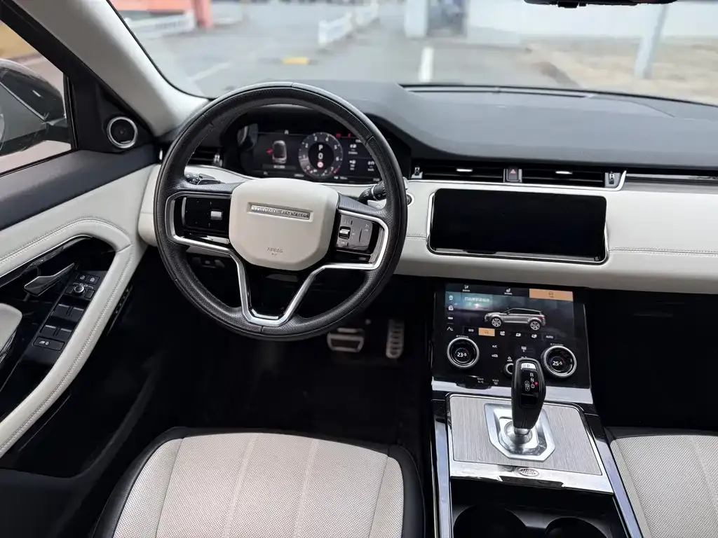 Land Rover Evoque — фото 6