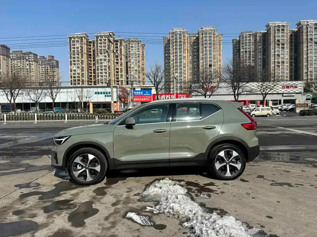 Volvo XC40 2024 из CN, фото 7