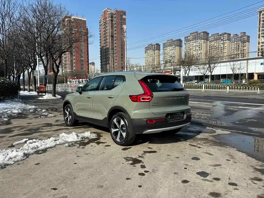 Volvo XC40 2024 из CN, фото 6