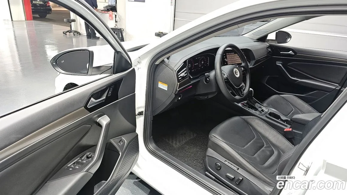 Volkswagen Jetta 2021 из KR, фото 7