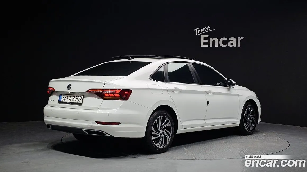 Volkswagen Jetta 2021 из KR, фото 9
