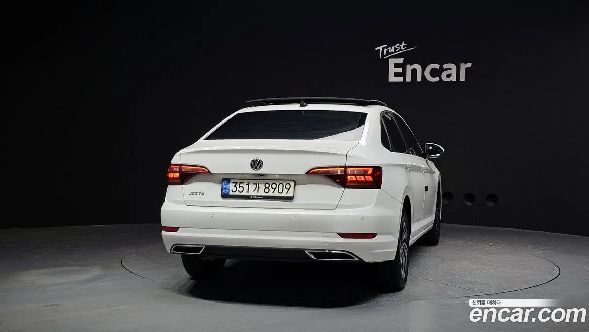 Volkswagen Jetta 2021 из KR, фото 2