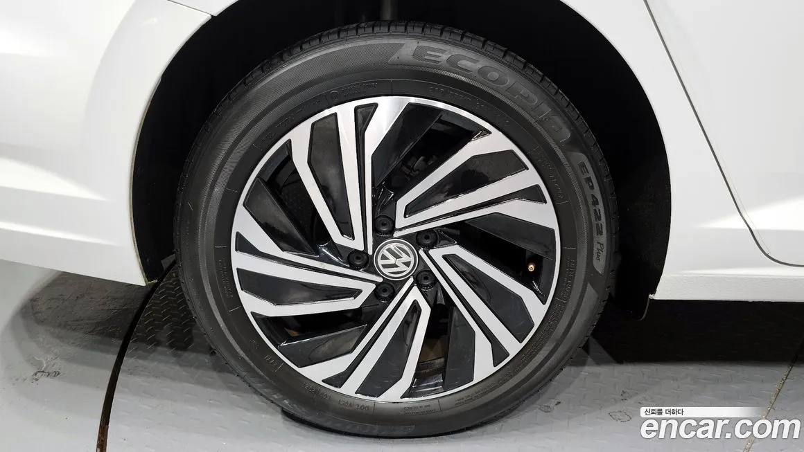 Volkswagen Jetta 2021 из KR, фото 4