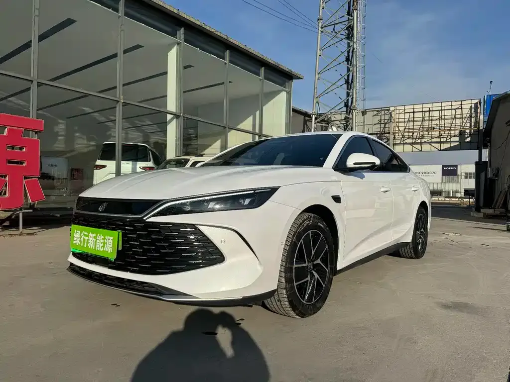 BYD Qin L — фото 1