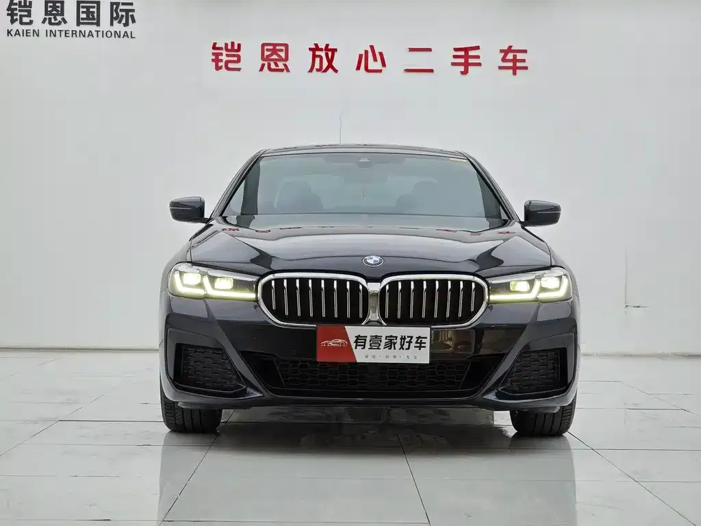 BMW 5 Series — фото 10