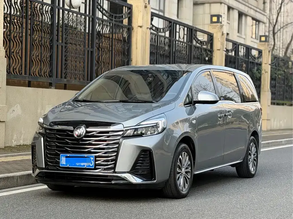 Buick GL8 2023 из CN, фото 1