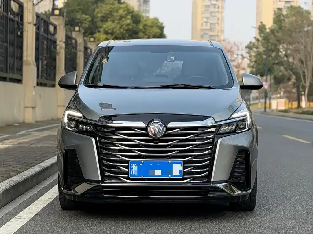 Buick GL8 2023 из CN, фото 4