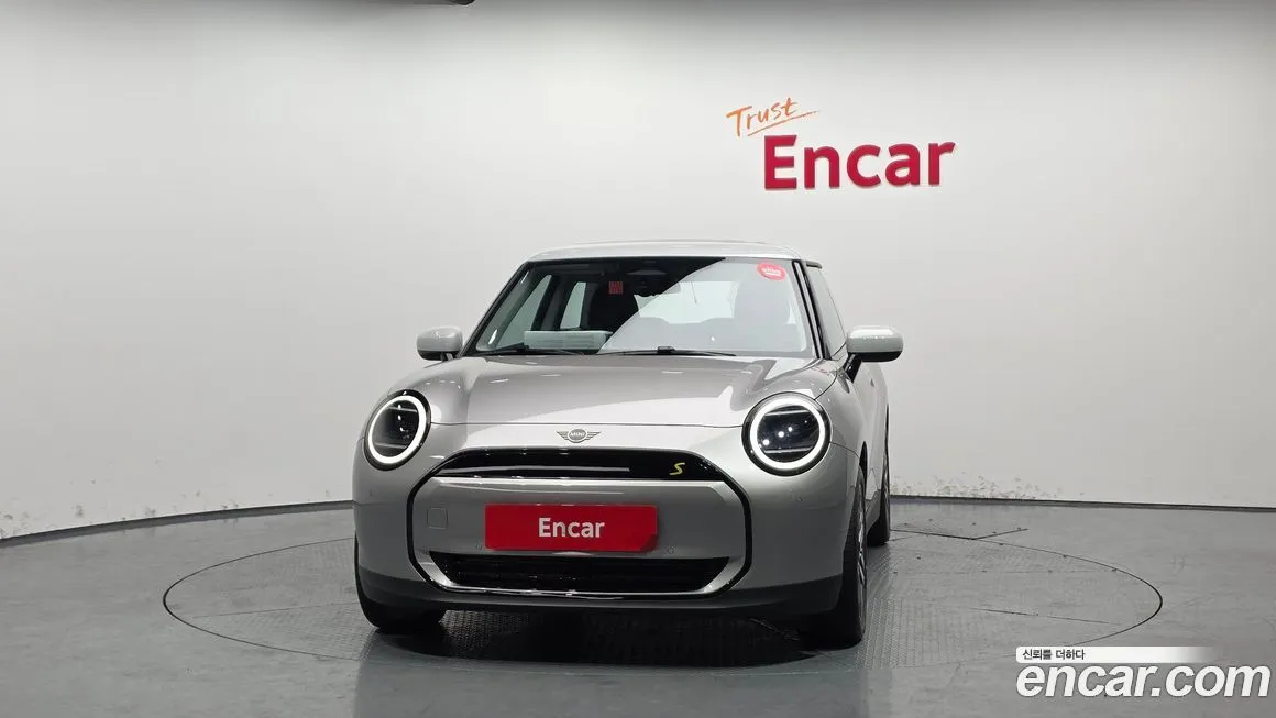 Mini Cooper 2024 из KR, фото 9