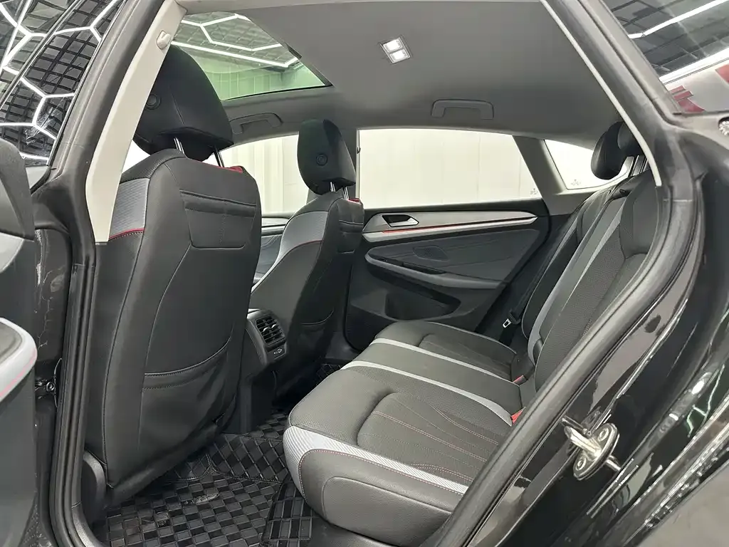 Volkswagen Lamando 2022 из CN, фото 6