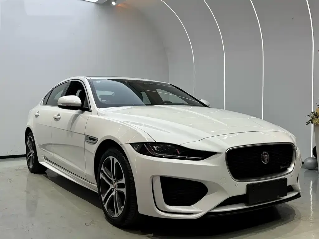 Jaguar XEL 2023 из CN, фото 5
