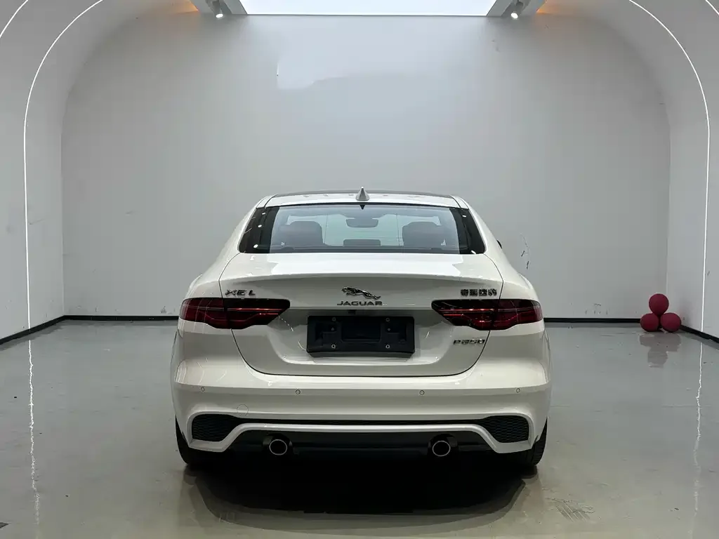 Jaguar XEL 2023 из CN, фото 6