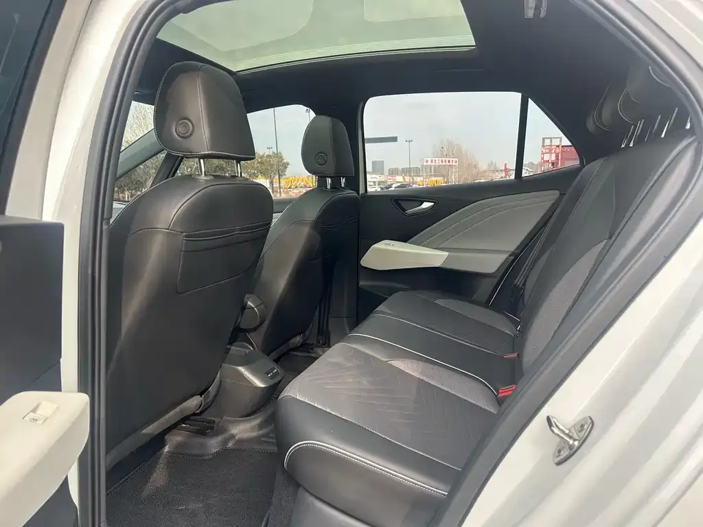 Volkswagen ID.3 2024 из CN, фото 9