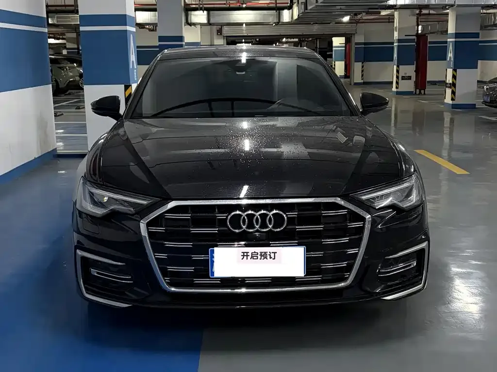 Audi A6L — фото 1
