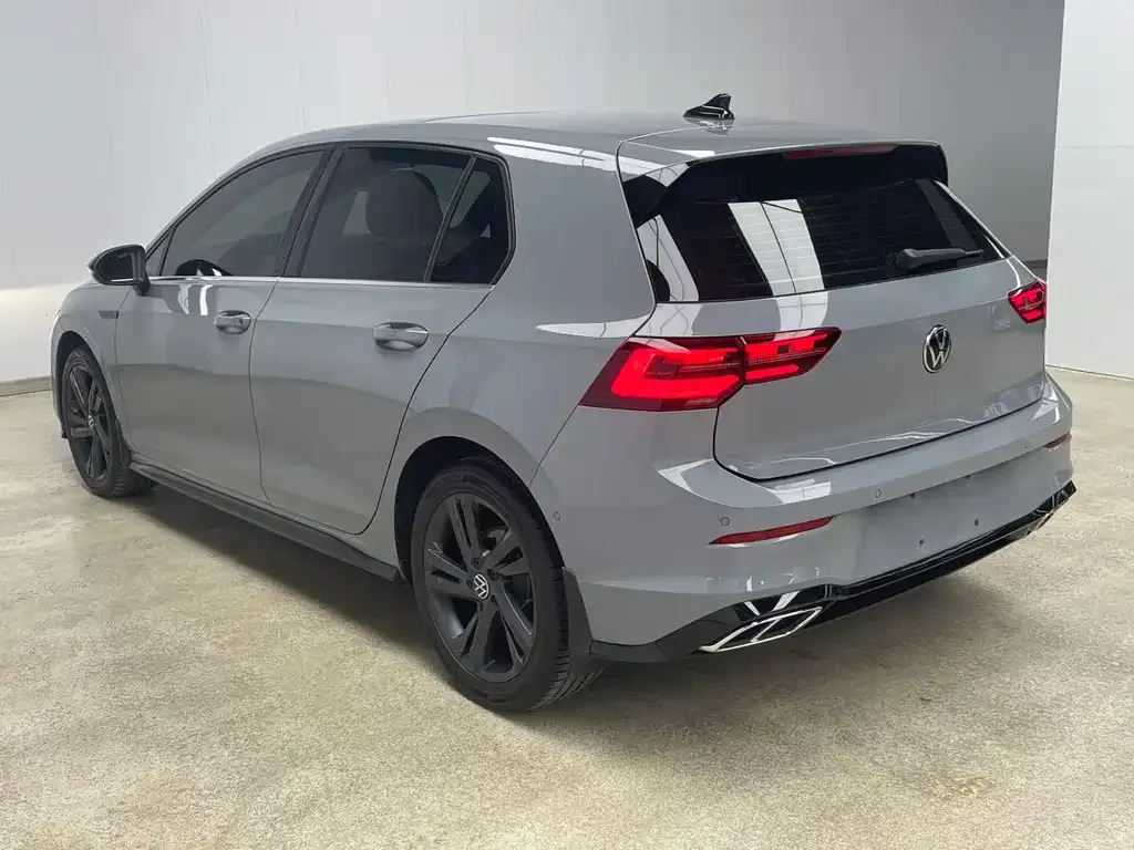 Volkswagen Golf 2022 из CN, фото 7