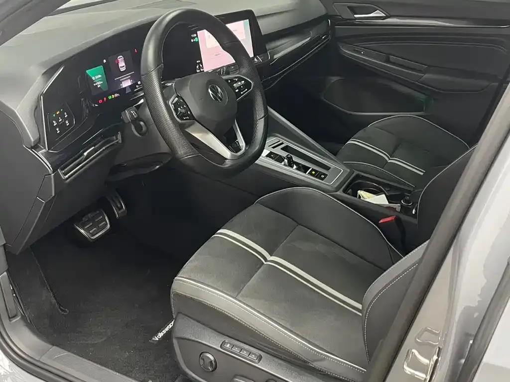 Volkswagen Golf 2022 из CN, фото 9