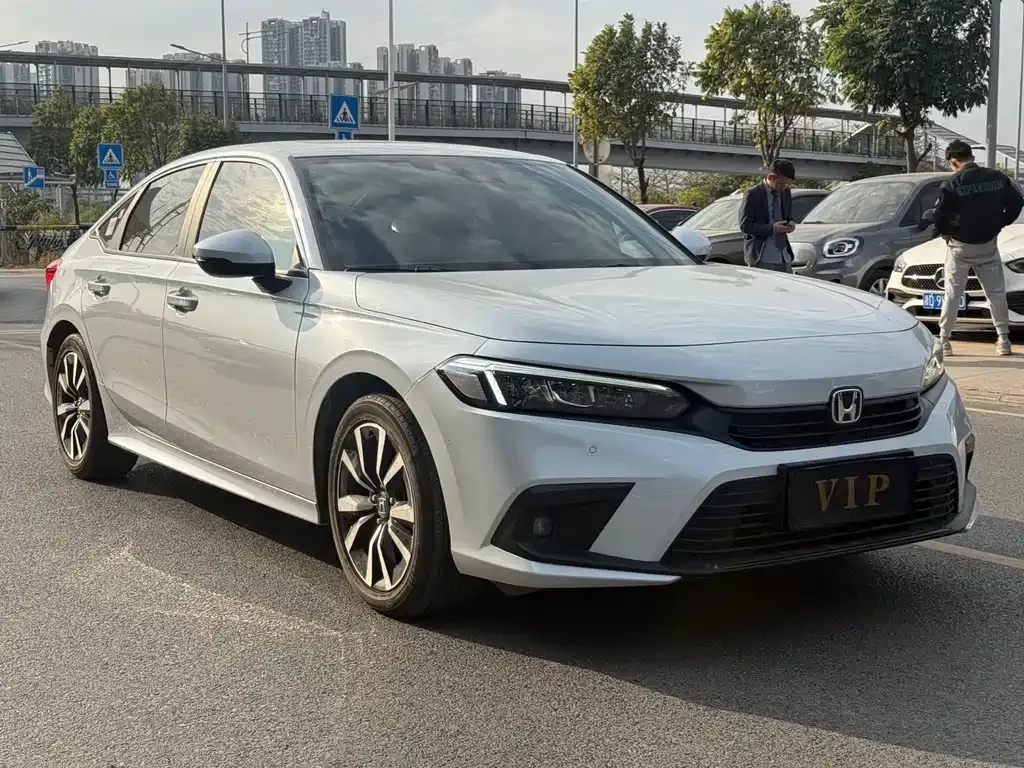 Honda Civic — фото 6