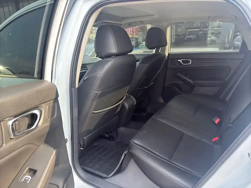 Honda Civic — фото 2