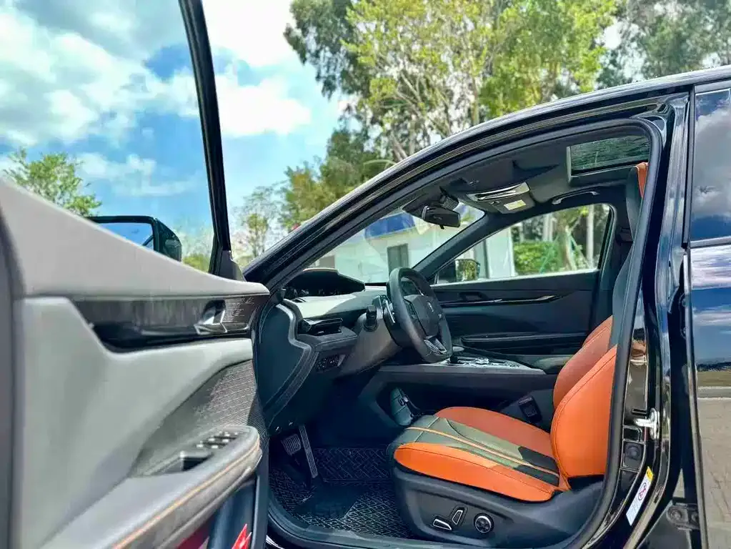 Changan UNI-V 2024 из CN, фото 8