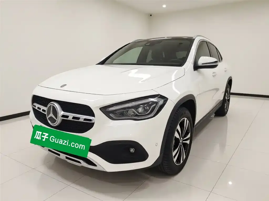 Mercedes-Benz GLA 2023 из CN, фото 1