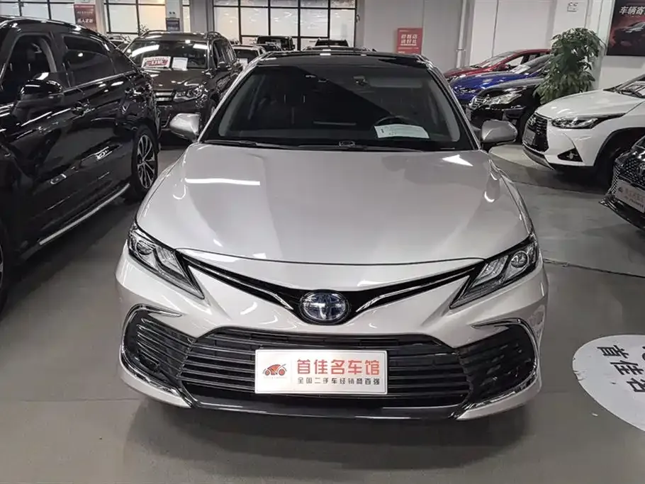 Toyota Camry 2021 из CN, фото 7
