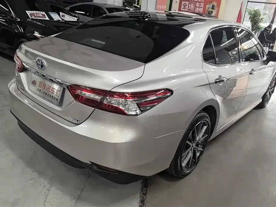 Toyota Camry 2021 из CN, фото 10