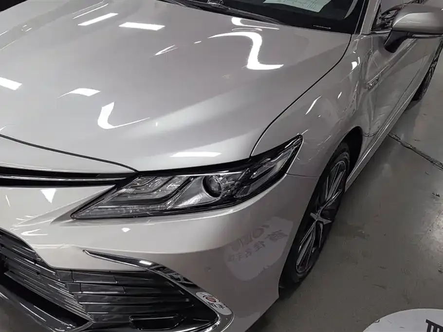 Toyota Camry 2021 из CN, фото 2