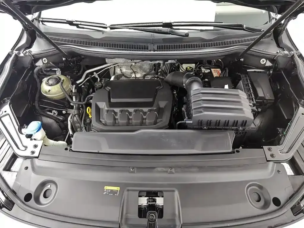 Volkswagen Viloran 2024 из CN, фото 7