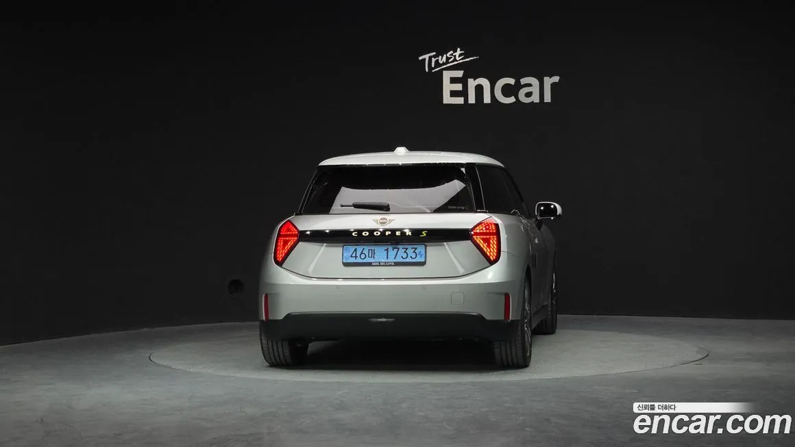 Mini Cooper 2024 из KR, фото 3