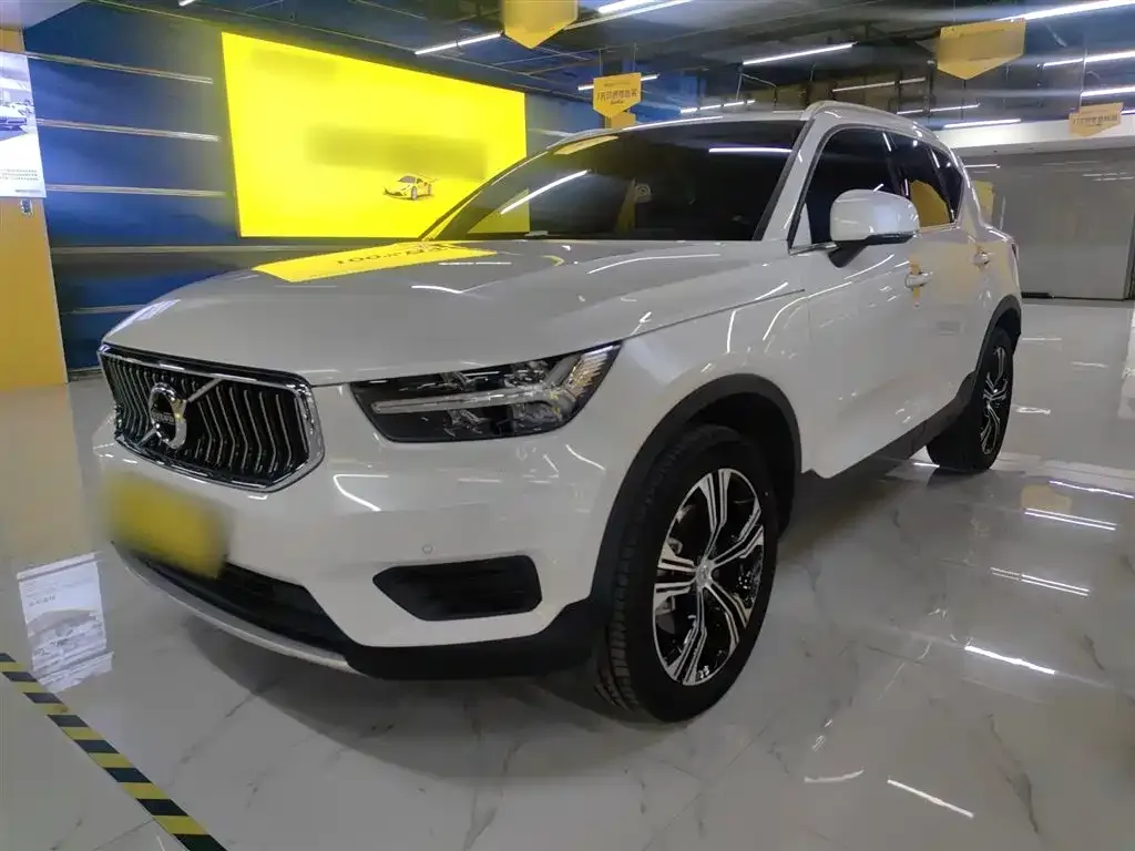 Volvo XC40 2022 из CN, фото 1