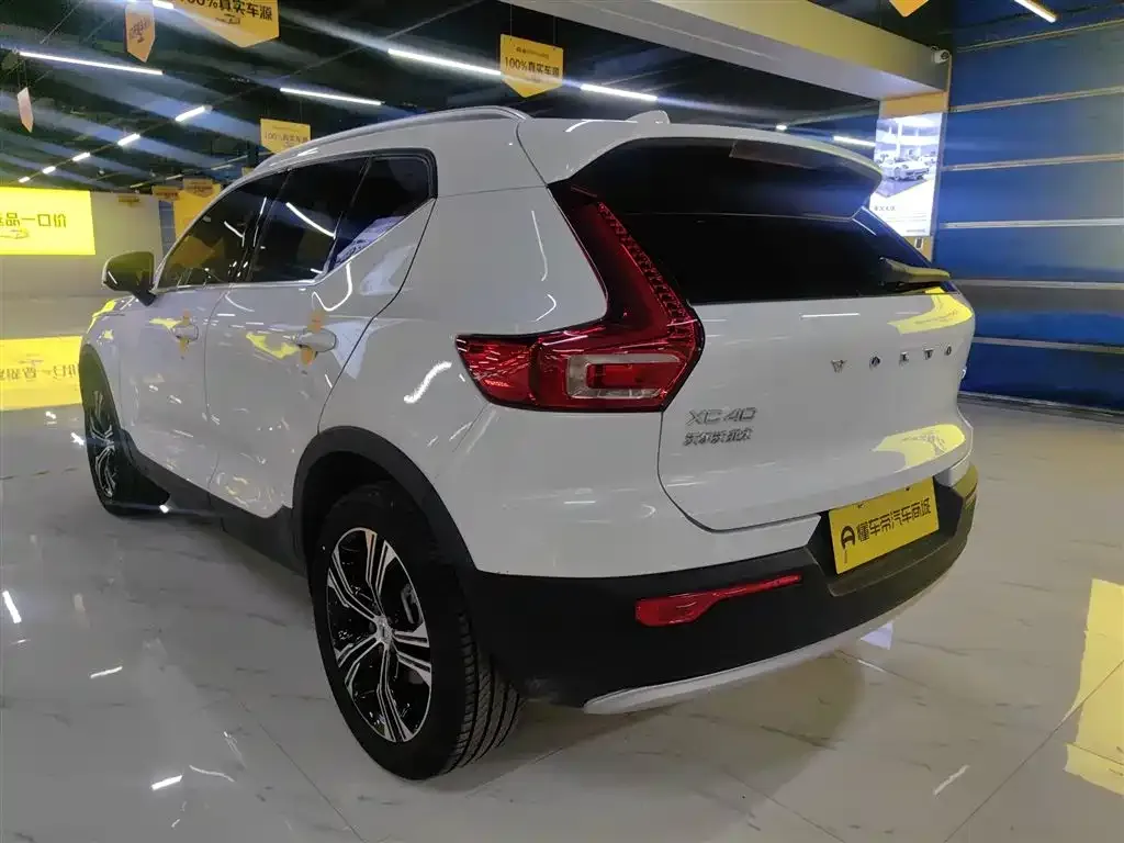 Volvo XC40 2022 из CN, фото 2
