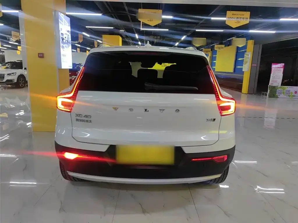 Volvo XC40 2022 из CN, фото 7