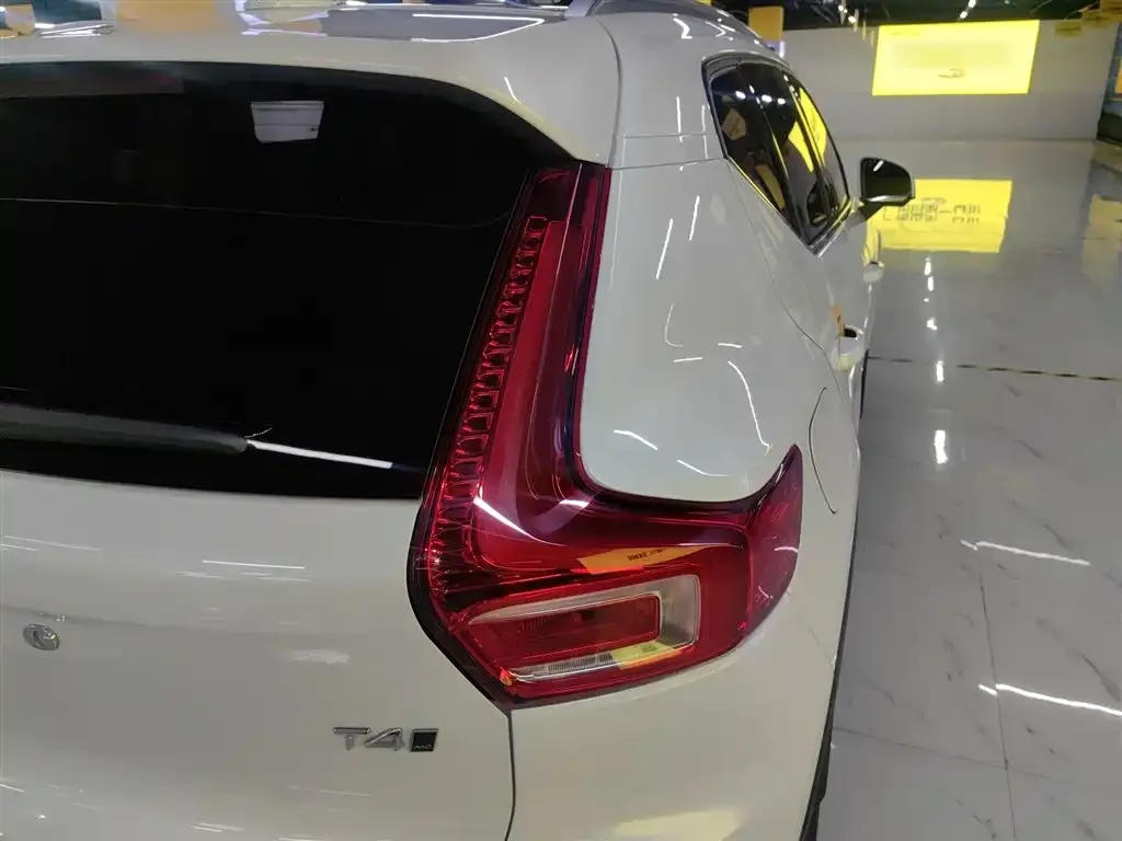 Volvo XC40 2022 из CN, фото 5