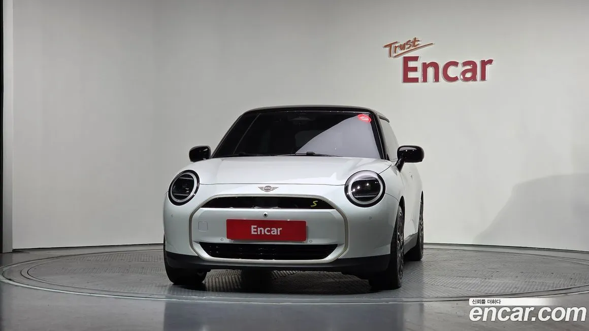 Mini Cooper 2024 из KR, фото 4