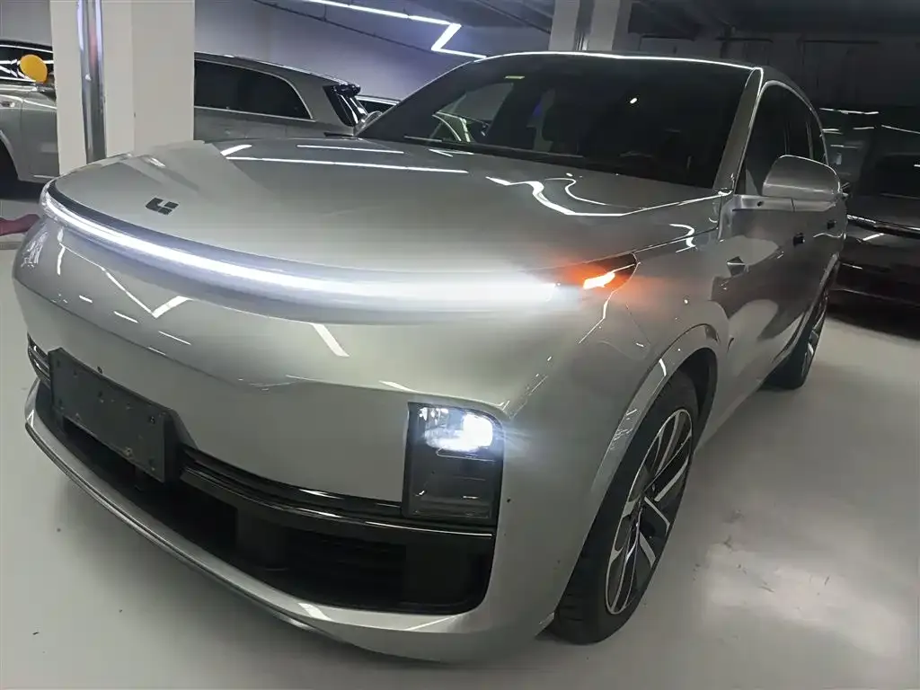 Li Auto L8 2023 из CN, фото 1