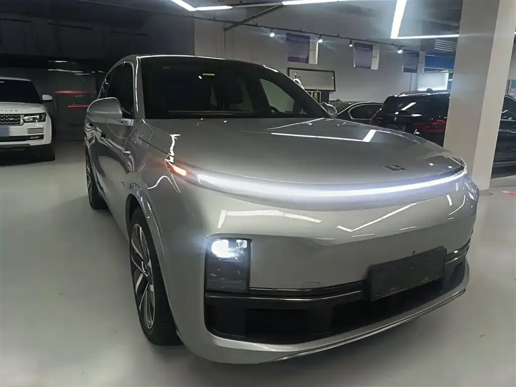 Li Auto L8 2023 из CN, фото 6