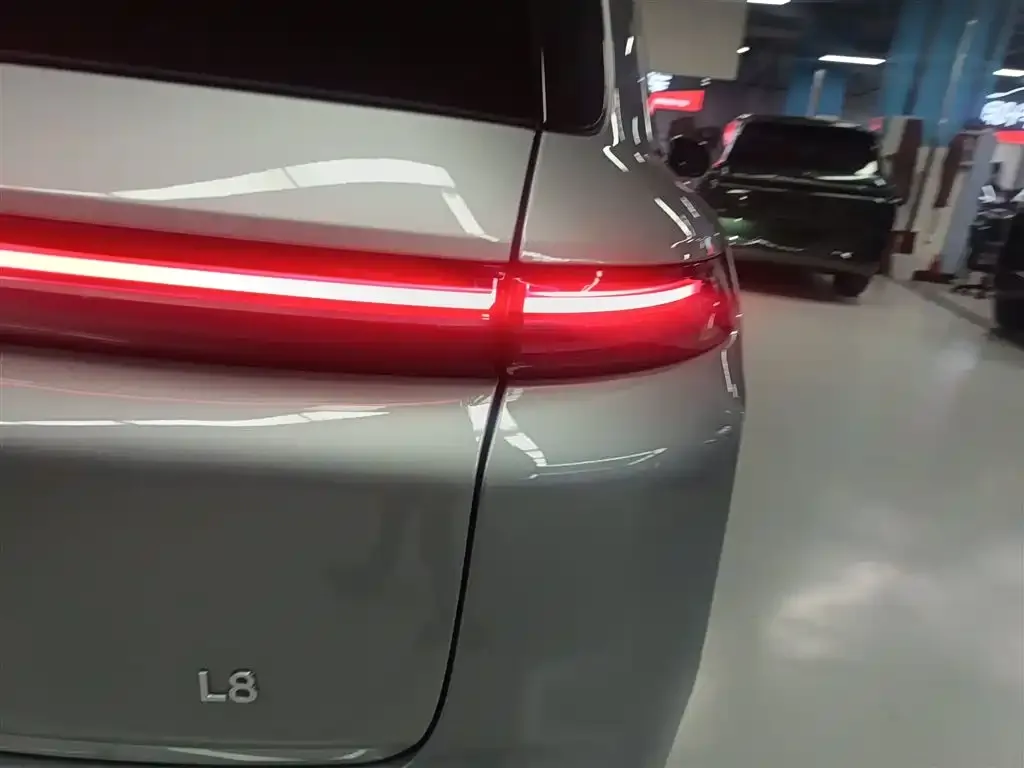 Li Auto L8 2023 из CN, фото 8