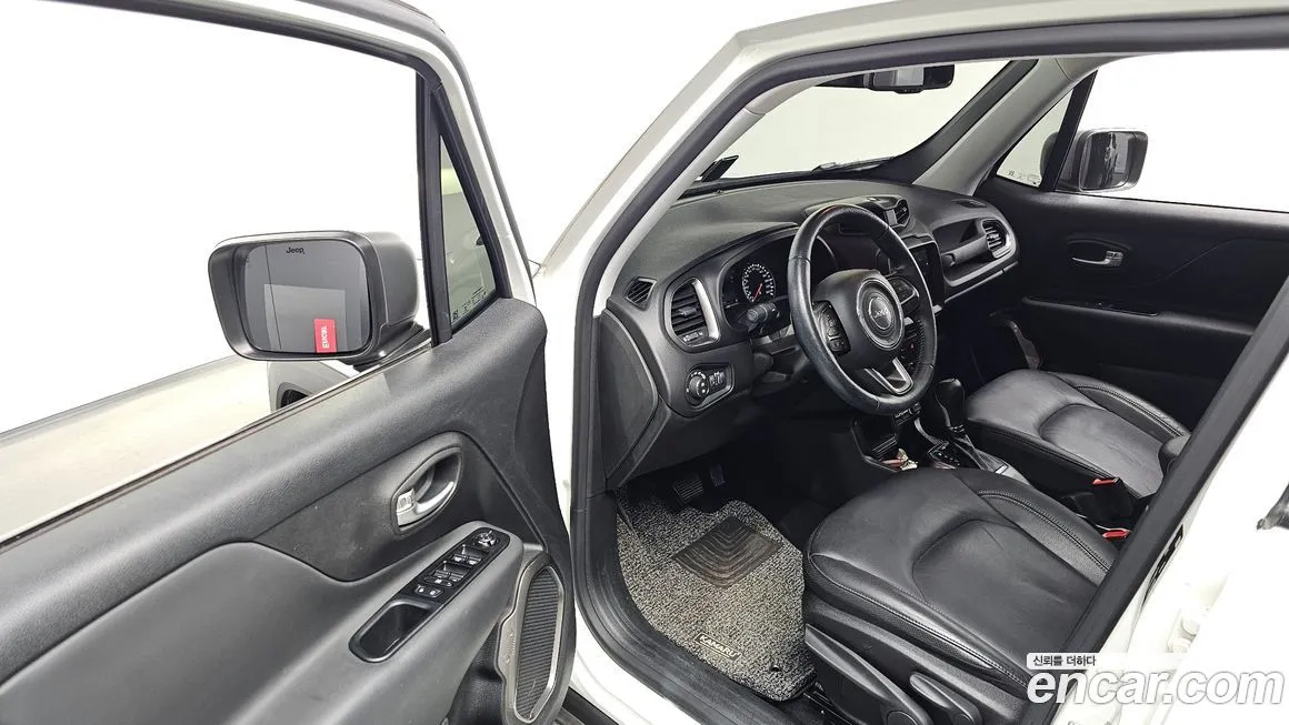 Jeep Renegade 2021 из KR, фото 7