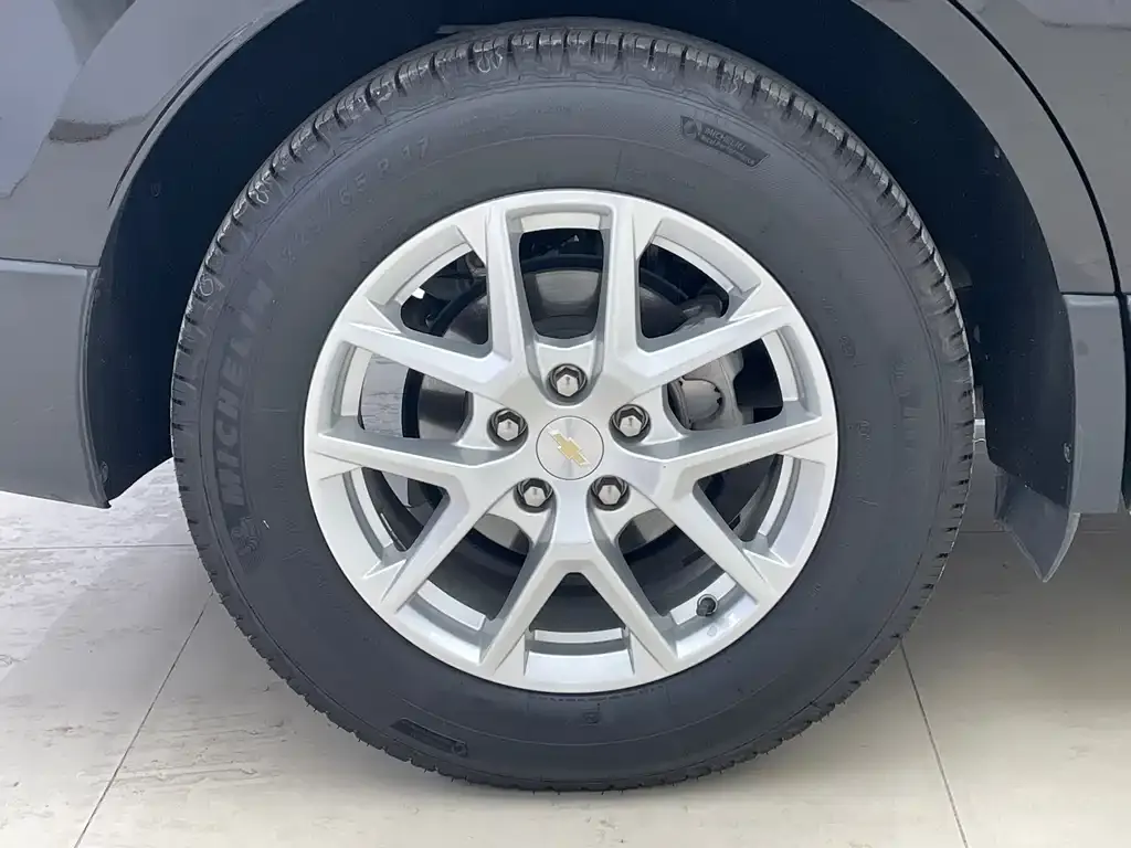 Chevrolet Equinox 2021 из CN, фото 7