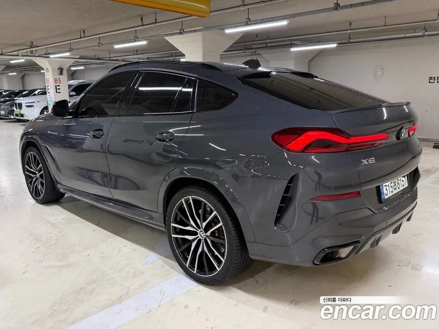 BMW X6 — фото 10