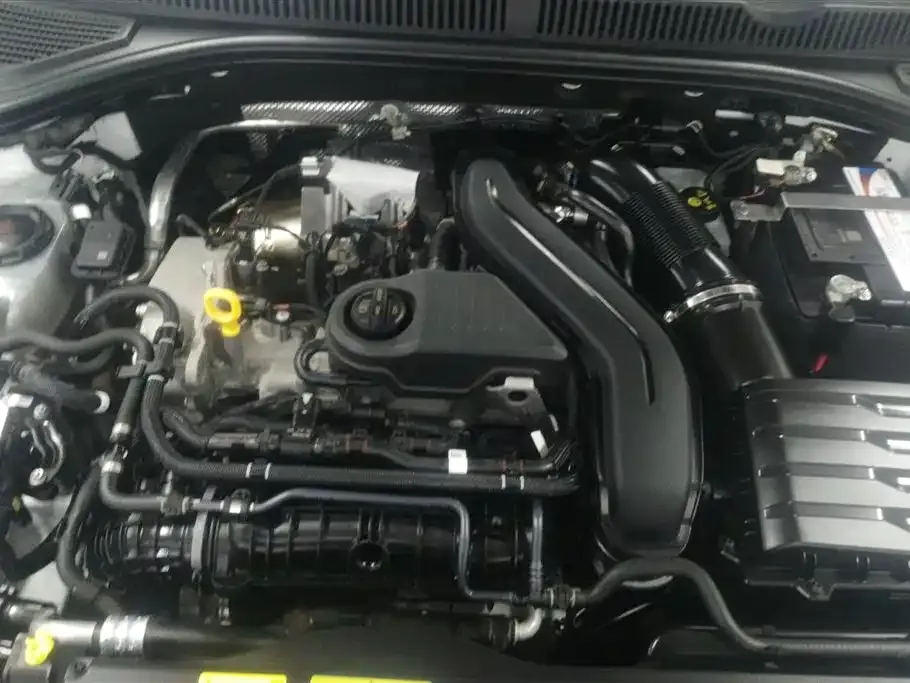 Volkswagen Sagitar 2023 из CN, фото 8